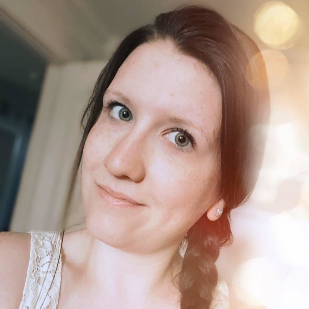 Meet your Posher, Regan